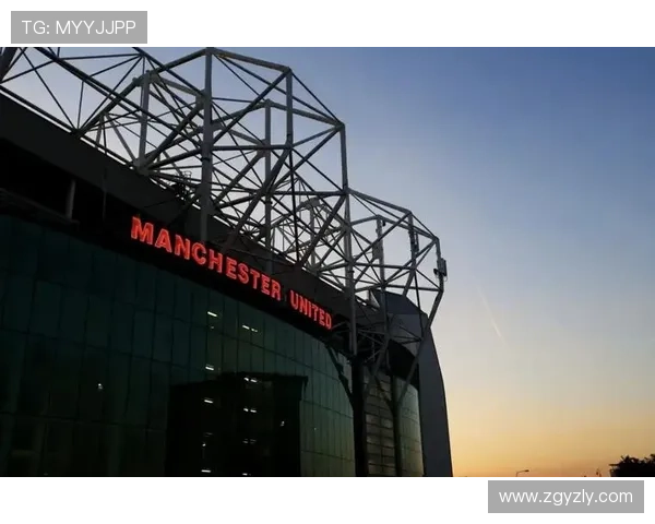 曼联官方免费大巴助球迷远征